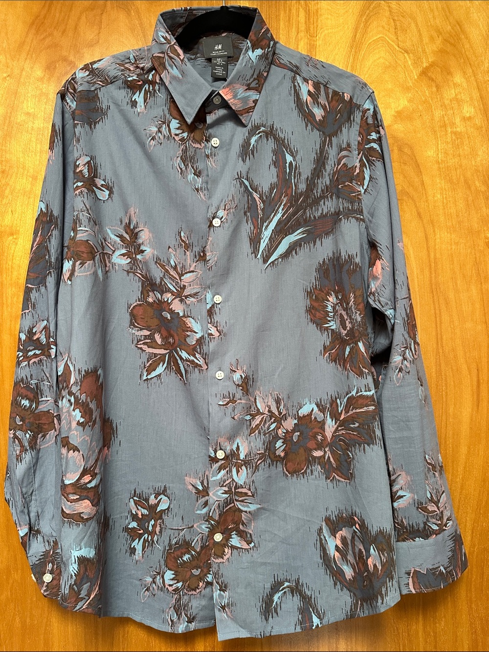 H&M Gray Button-Down Shirt with Brown & Light Blue Floral Print